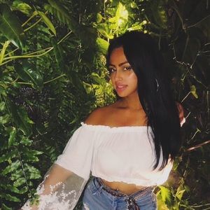 Meet your Posher, Mayra